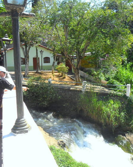 Cachoeira dos Jesuítas em Embu das Artes