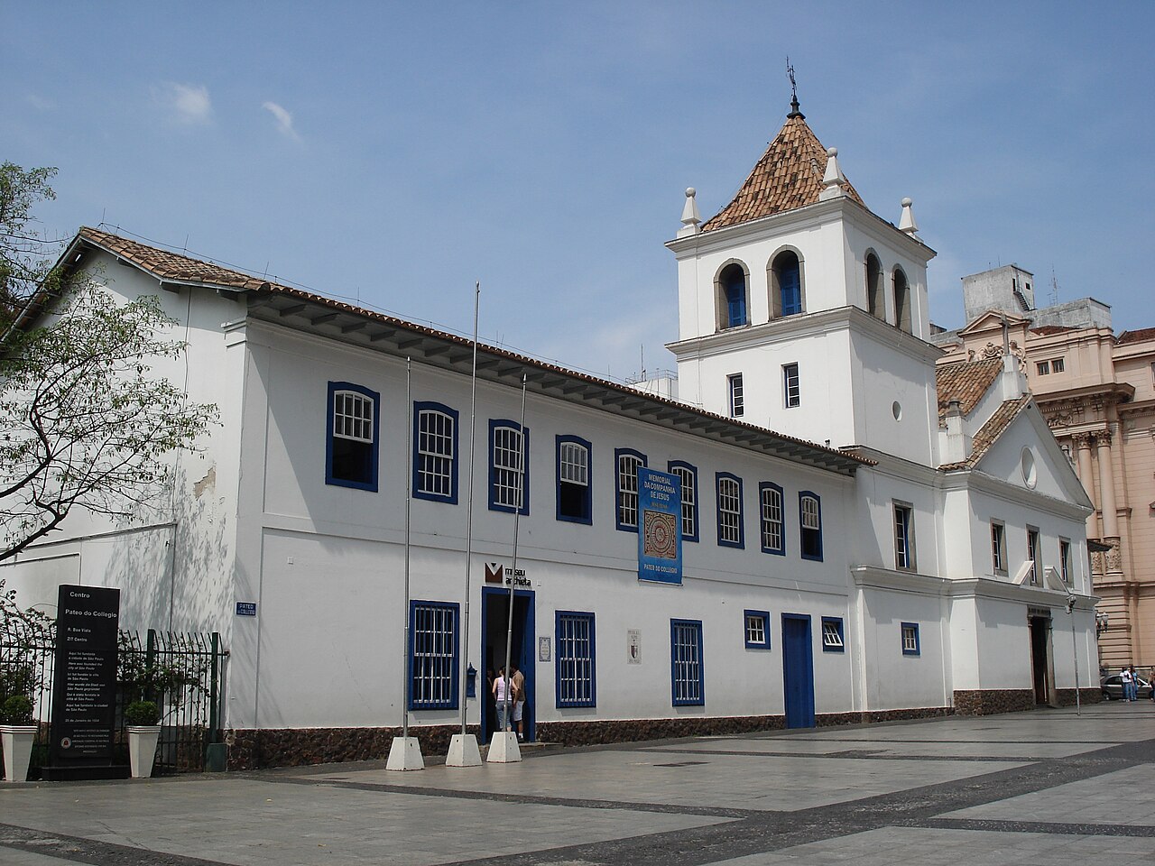 Pátio do Colégio, próxima parada após o Marco Zero