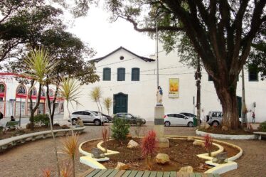 Praça do Carmo em Mogi das Cruzes