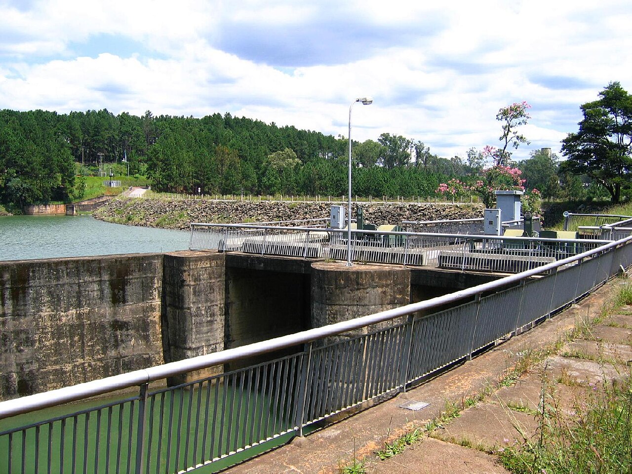 Barragem Paulo de Paiva Castro em Mairiporã